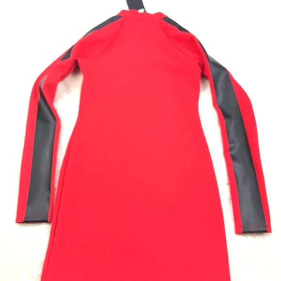 Nike Sportswear Icon Clash CU3529-657 Uni Red JDI - Picture 10 of 10